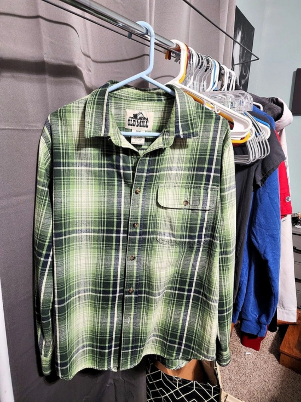 Old Mill Men's Plaid Cotton Shirt Size Large